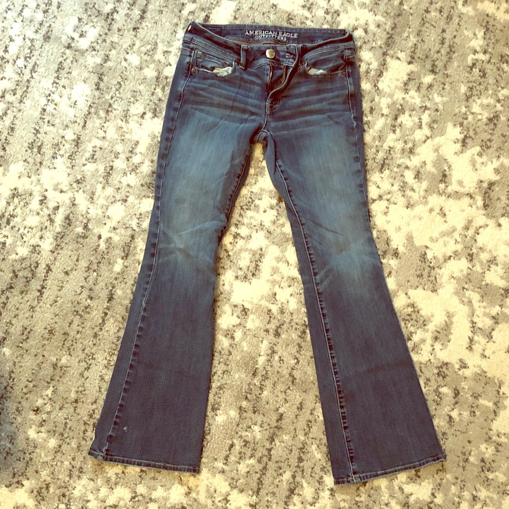 American eagle kick boot jeans size 2 SHORT